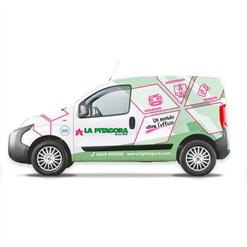 Creazione grafica personalizzata furgoni aziendali La Pitagora
