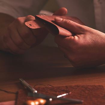 E‑commerce B2B di accessori artigianali per occhiali